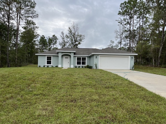 916 W. Cadima Pl., Citrus Springs, FL 34434